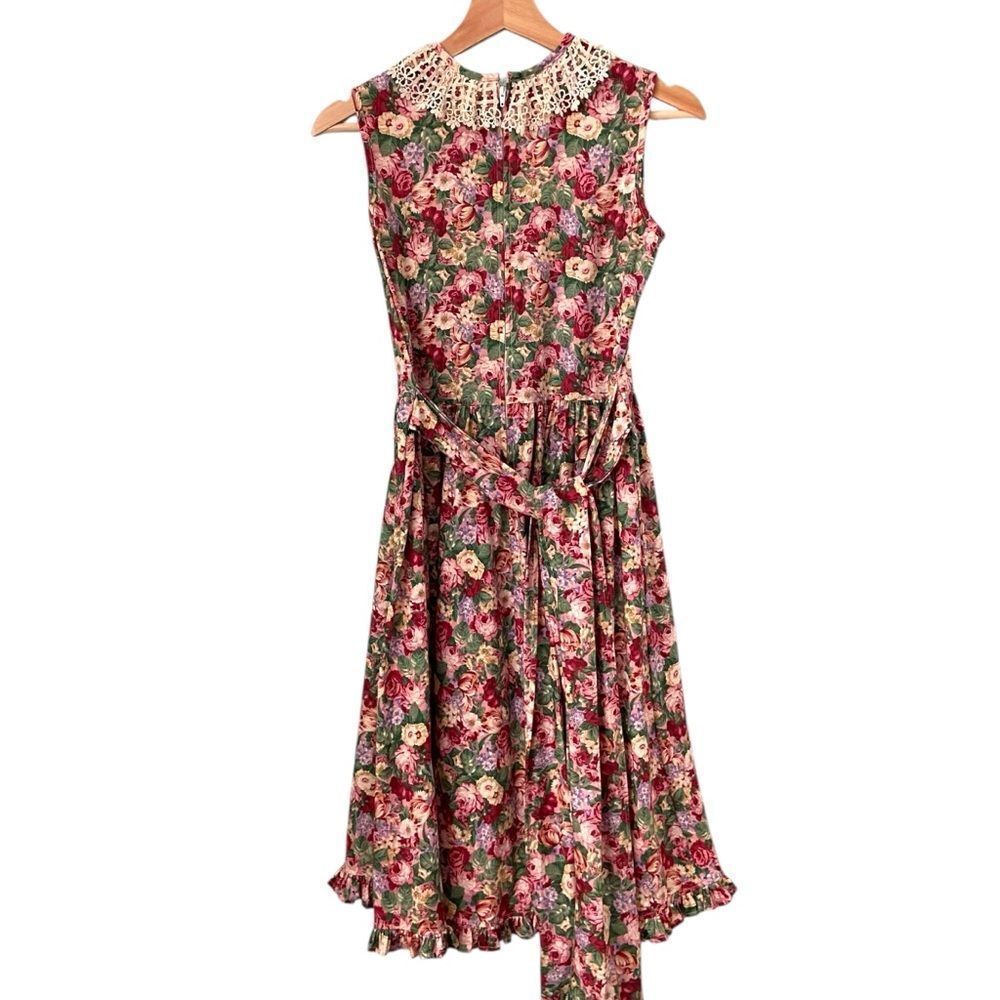 Vintage Three Blind Mice Floral Sleeveless Dress with Lace Collar in Size 14 - Picture 5 of 10